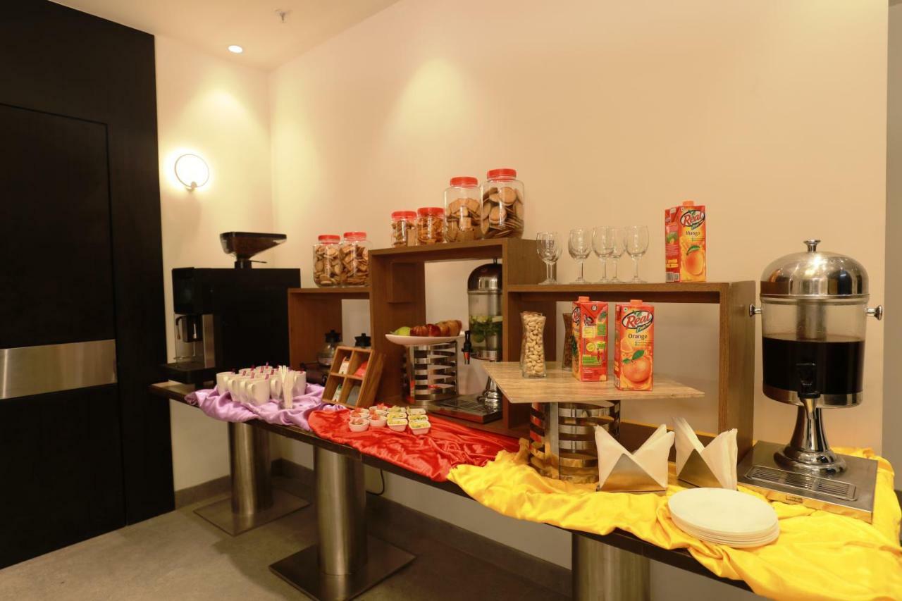 维特斯酒店 布巴内什瓦尔 外观 照片
